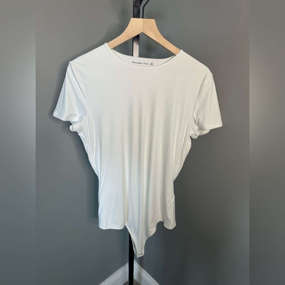 Abercrombie &‎ Fitch White Women’s Bodysuit Size XL Tall
